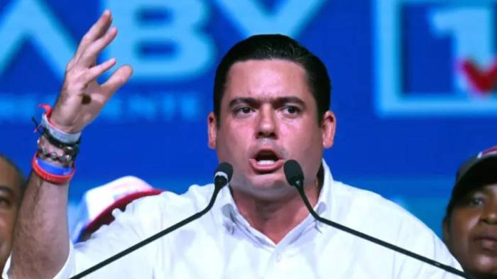 Gaby en el ojo del huracán.