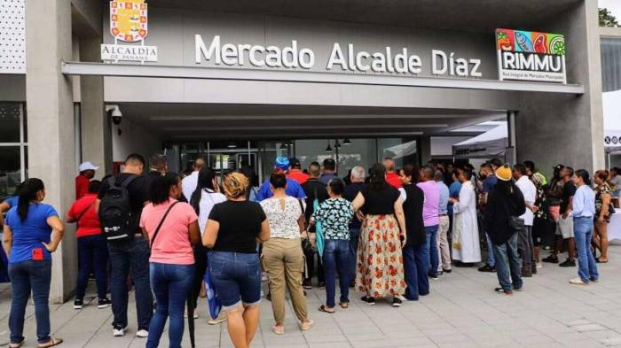 El Mercado de Alcalde Díaz fue inaugurado el 30 de mayo de 2024.