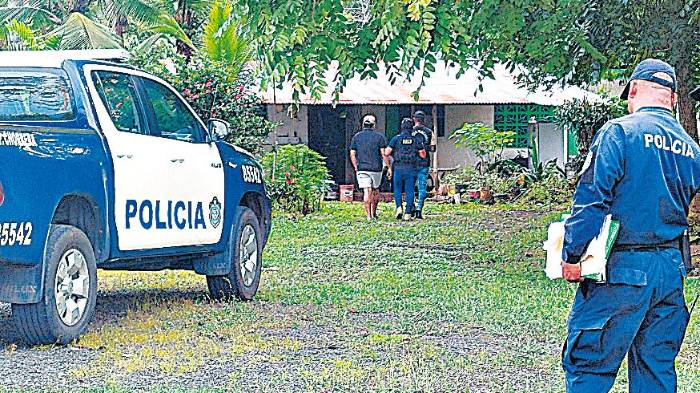 Los moradores avisaron a la Policía.