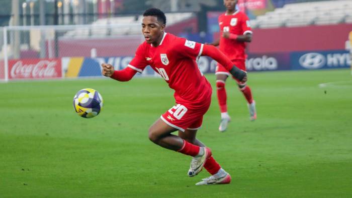 “La entrega, la capacidad y el compromiso de todo el equipo durante todo el partido y que nunca bajamos cabeza a pesar de ir debajo en el marcador”.