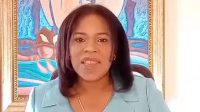 Sterling manifestó su sincero agradecimiento por haber sido elegida y apoyada como presidenta.