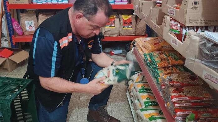 Comercio vendía arroz con gorgojos