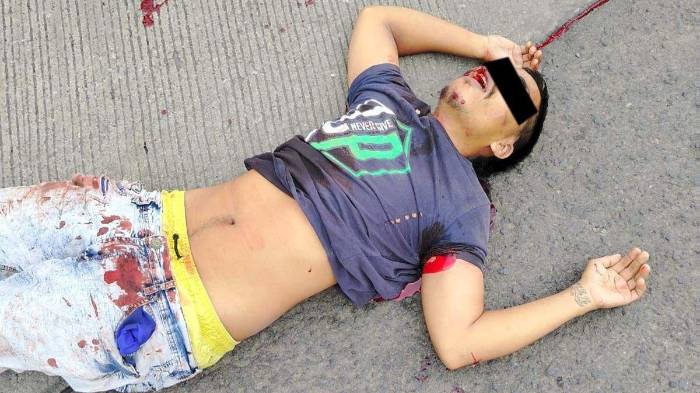 Jean Carlos González lo aventaron de un auto y le dieron bala.