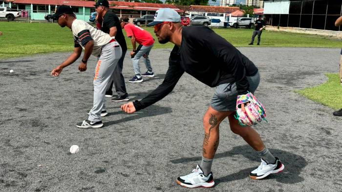 ‘Mundito’ solo quiere un regalo