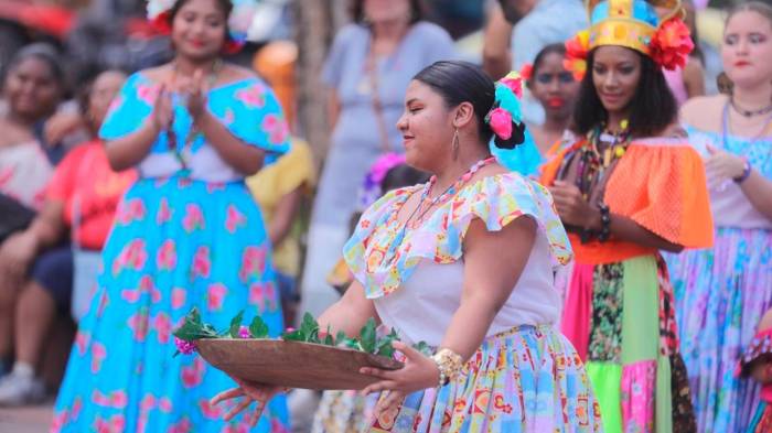 Tradición y cultura a flor de piel en el Festival de Diablos