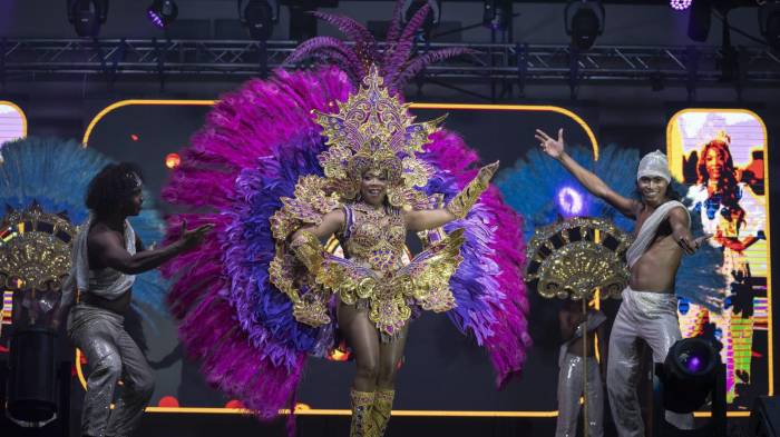 Reinado de enfermeras celebró el centenario del gremio