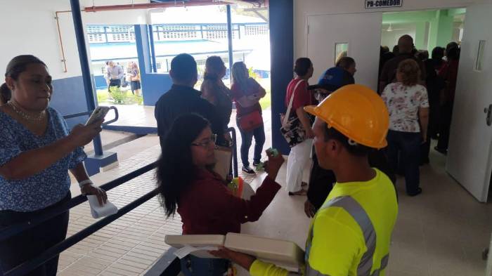 ¡Por fin! Entregan llaves de nuevas instalaciones en Colegio Moisés Castillo