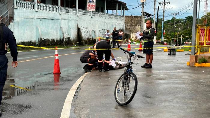 Este hombre de generales desconocidas fue asesinado el Día de los Difuntos en plena calle y ante la mirada de varias personas. No hay detenidos.