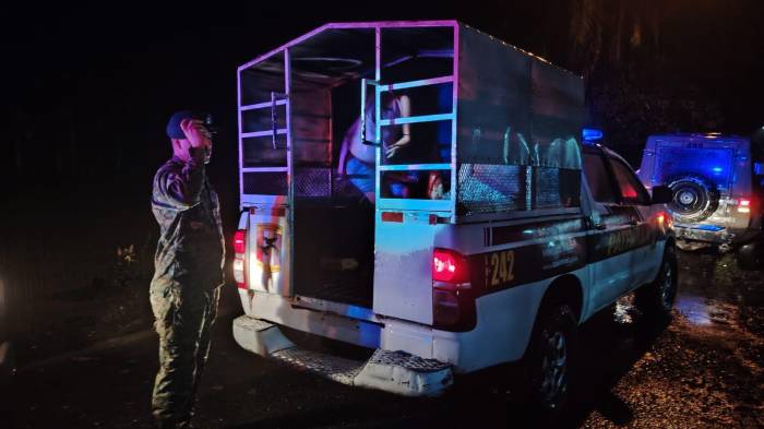 Evacúan a más de 130 personas por desbordamiento del río Chiriquí Viejo