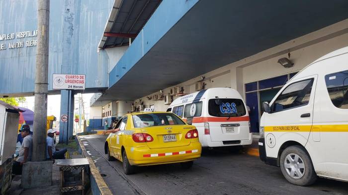 Intento de robo y tiroteo dejan dos hombres heridos