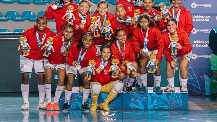 La selección femenina de futsal viene de obtener la medalla de plata en los Juegos Centroamericanos de Guatemala 2025.