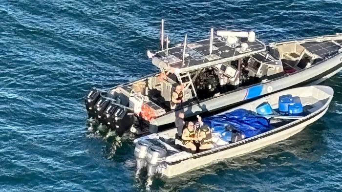 Los extranjeros y el contrabando fueron transferidos a la Oficina de Investigaciones de Seguridad Nacional y a la Administración para el Control de Drogas, ambas en Puerto Rico.