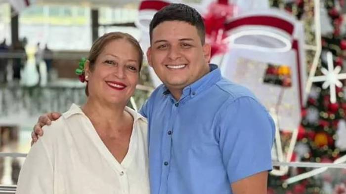 Blanca Herrera despide con fe y ternura al joven Esteban De León