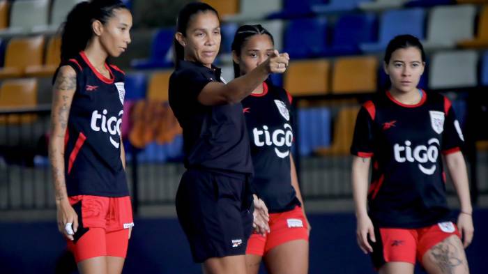 Amarelis de Mera está al frente del equipo.