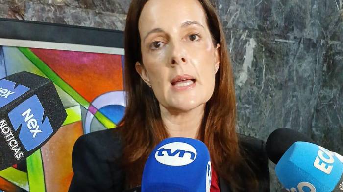 Janine Prado asegura: “Soy una fiel defensora de la democracia y del respeto al mandato popular”.