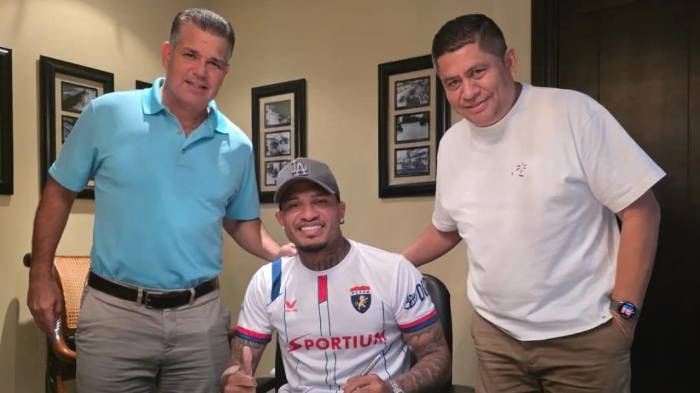 Redes / @cdplazaamador