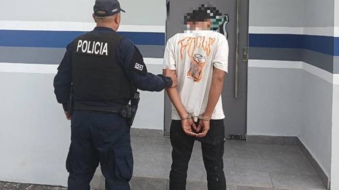 César Aarón De Gracia González fue ubicado y aprehendido en el corregimiento de Juan Díaz.