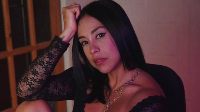 Clarissa Ábrego rompió el silencio y denunció públicamente a una agencia que, asegura, no le pagó por su trabajo como creadora de contenido.