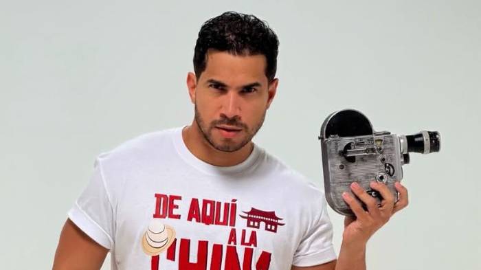 Redes Sociales/@elmiscastillo