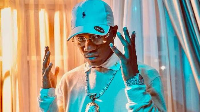 Cantante fue detenido por la policía nacional la madrugada del sábado 21 de junio en una discoteca en Colón.