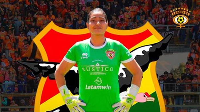 Vanessa Ojeda del Cobreloa. Portales deportivos de Chile, país en el que juega, resaltaron su convocatoria.