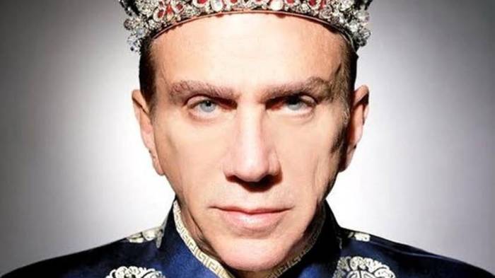 El ‘Zar de la Belleza’ aseguró que regresa a su natal Venezuela para reencontrarse con su familia y comenzar una nueva etapa lejos de los certámenes.