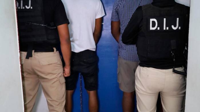 Un policía y un civil muertos en operativo en El Chorrillo