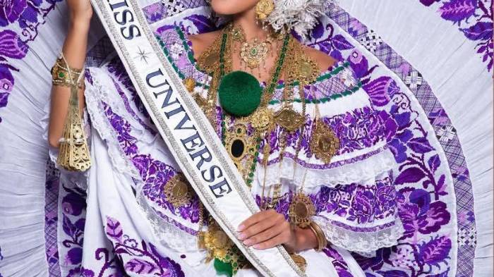 Miss Universo Victoria Kjaer se chanea con la pollera panameña