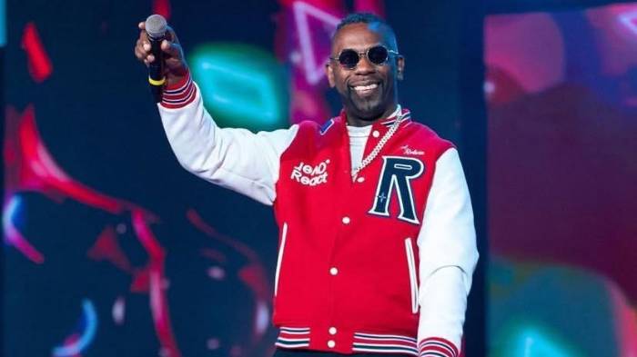 Nando Boom saca las garras y defiende a Sech