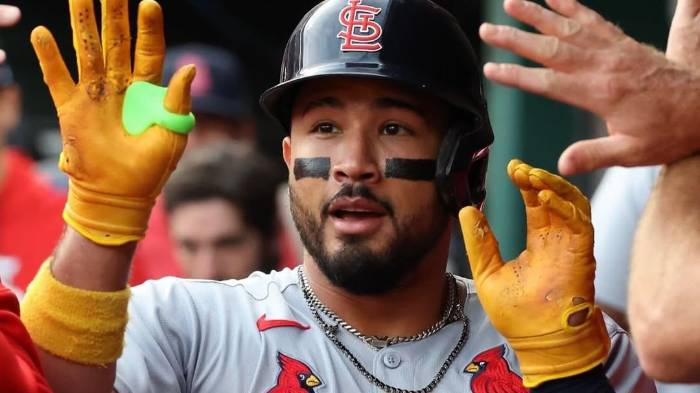 Iván Herrera fue bateador designado con los Cardenales de San Luis.