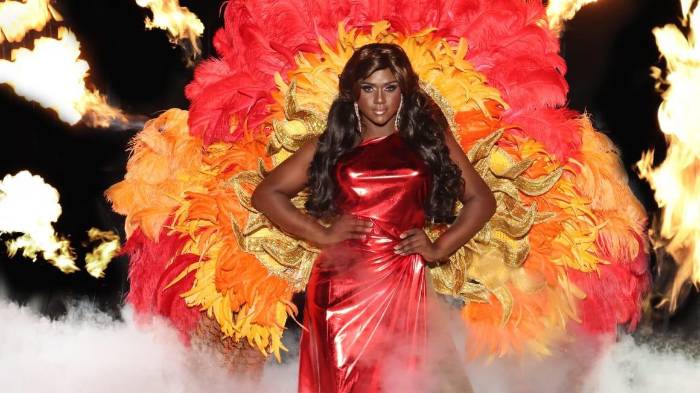 Novatadas de transformistas en Panamá