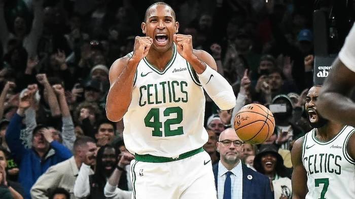 Al Horford tiene 19 años jugando en la NBA