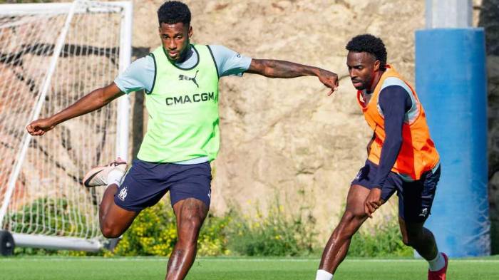 Michael Amir Murillo regresó a los entrenamientos del Marsella y apunta al decisivo duelo ante el Lille.