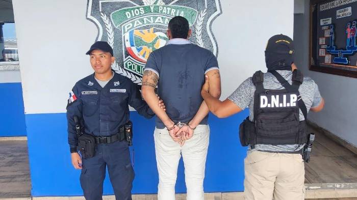 José Tejada fue aprehendido mientras viajaba en un vehículo en La Siesta, Tocumen.