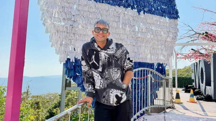 “Makano no envejece, está lindo”, son parte de los piropos que fanáticas le dejan al cantante panameño en redes sociales.