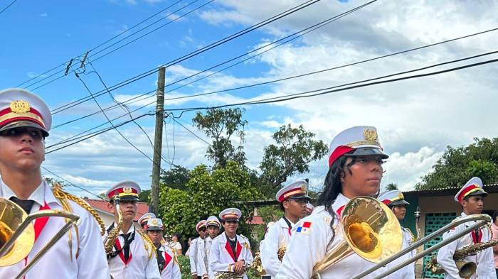 El desfile en El Coco, Aguadulce, Coclé.