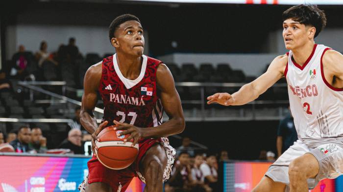 La selección masculina Sub-20 de baloncesto prepara ajustes tras perder 66-64 ante México en un final de infarto.