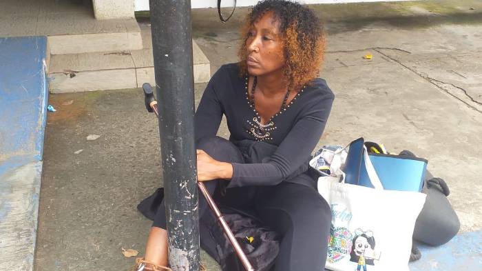 Kwiers informó al diario El Siglo que el Meduca no ha dado solución a su caso.