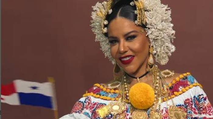 Trajes típicos que unen corazones en el Mes de la Patria