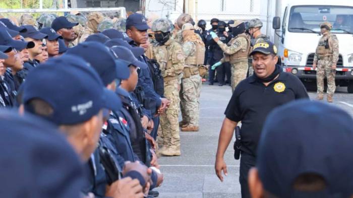 El operativo incluyó inspecciones exhaustivas en distintos sectores del centro penitenciario de Colón.