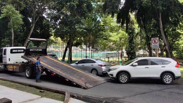 ‘Mal Parqueados’: el operativo que busca limpiar las calles del desorden