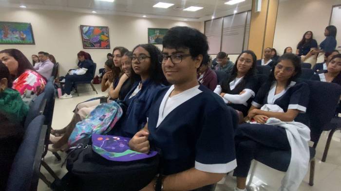 Más de 700 profesionales de la salud ingresaron al sector laboral