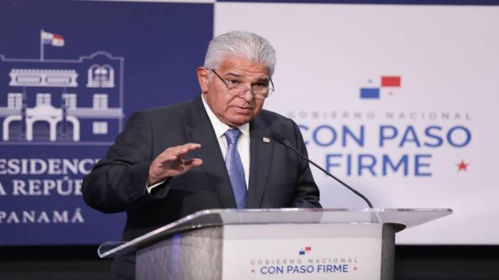 Conferencia de prensa del presidente de la República