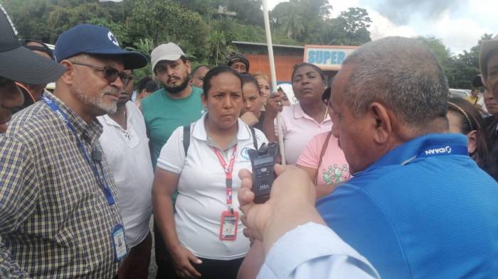 Caos en protesta en San Vicente por falta de agua