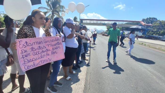 Comunidad exigió no más muertes por atropello.