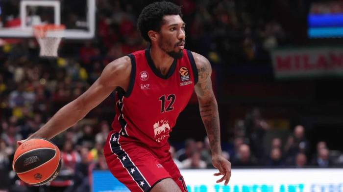 El Olimpia de Milano, equipo de baloncesto italiano, también es uno de los afortunados en vestir la marca. Lo hizo entre 2011 y 2018, un vínculo que recuperaron desde 2022.