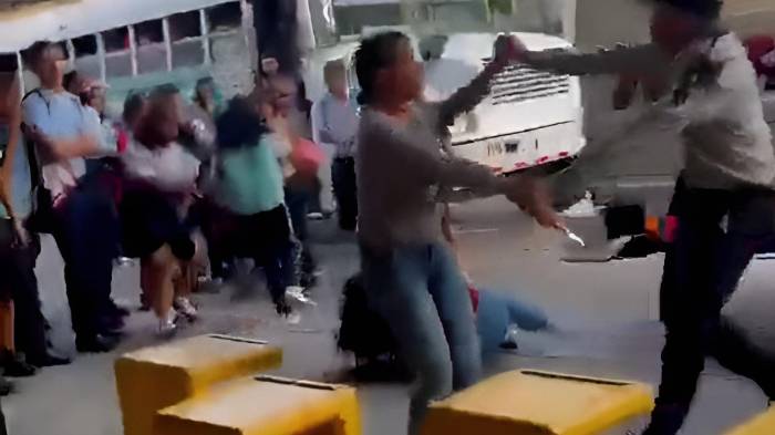 ¡Condenada! Le cortó la cara a niña y nunca mostró arrepentimiento