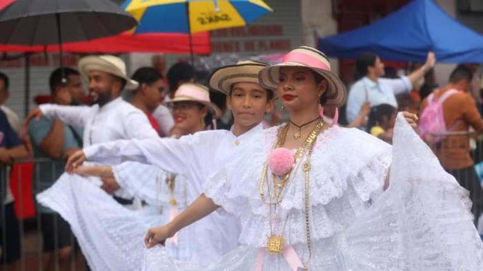 Chorreranos celebran 204 años de independencia.