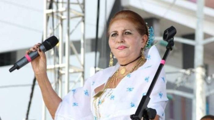 La familia de la artista típica Esthercita Nieto agradece las oraciones y el apoyo de sus seguidores.