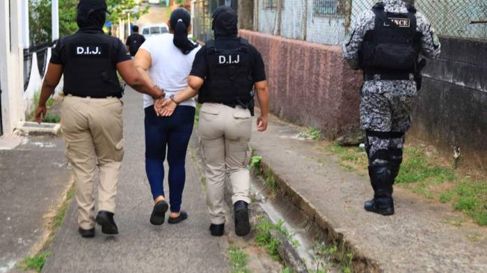 Operativos policiales en San Miguelito durante el segundo día de Odiseo.